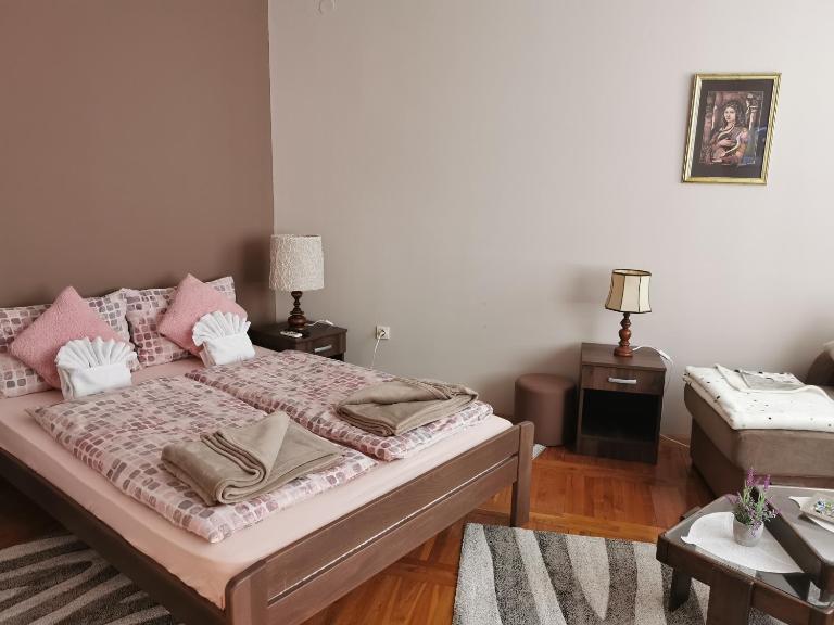Kata's Place - B&B Subotica