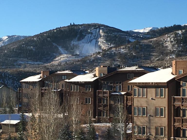 Crestview Large 2BR/2.5BA with loft - Bed and Breakfast Park City