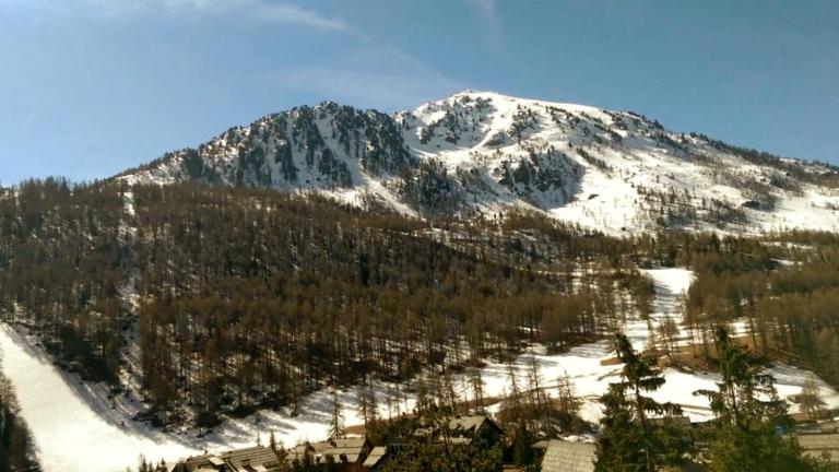 Panorama Apartment - B&B Claviere