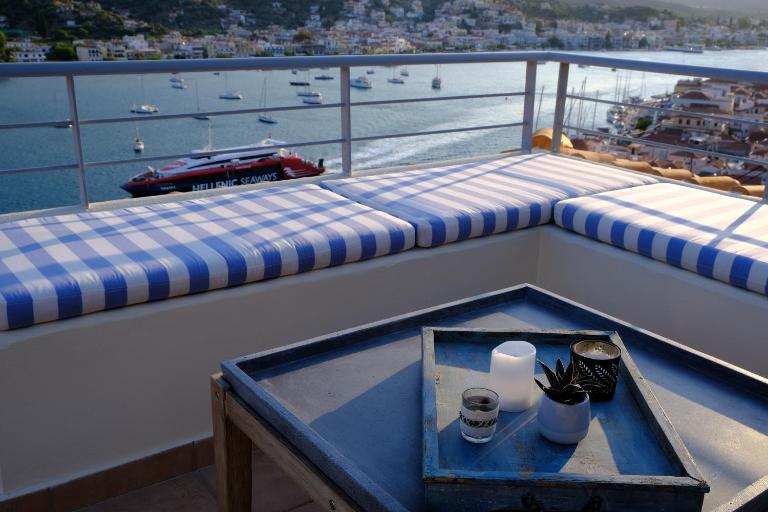 180° view maisonette No.1 - B&B Póros