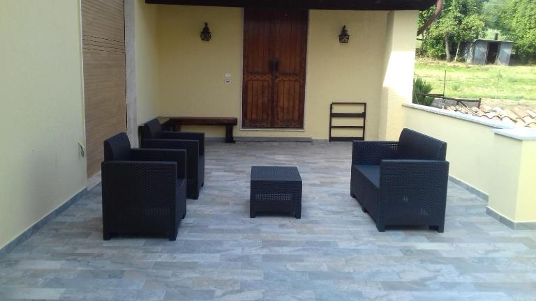 LOCANDA CAVALLO BIANCO - AFFITTACAMERE - Bed and Breakfast Robella
