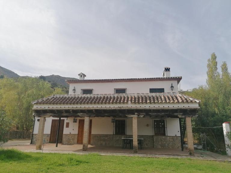 Casa Arroyomolinos-Planta Superior, Frente a "La Playita" - Ferienwohnung Zahara de la Sierra