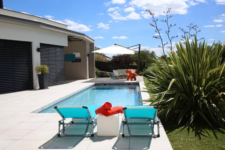 Maison Cube - Bed and Breakfast Saint-Didier-au-Mont-d'Or
