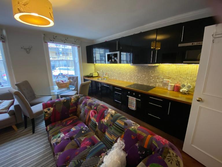 City Centre - Rivers Street, quiet 2 bed ground floor Georgian garden Apartment - B&B Bath