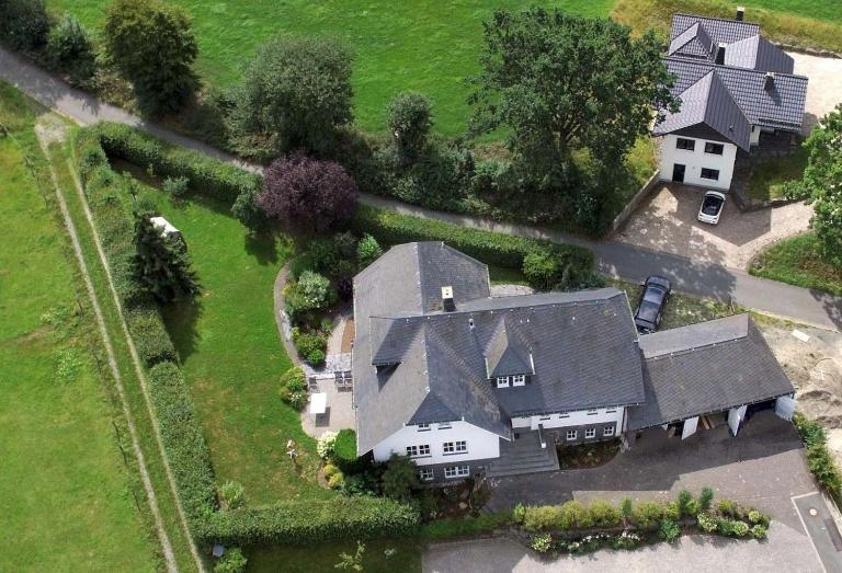 Villa Vahl Luxe groepsvilla voor 16 personen met tuin, BBQ, open haard, perfect voor families & retreats - B&B Schmallenberg