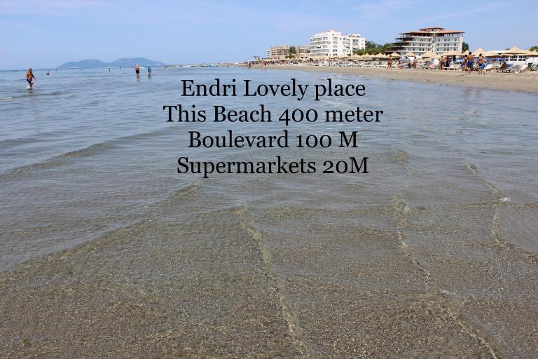 Lovely place. Close to beach & Boulevard - Chambres d'hôtes Vlora