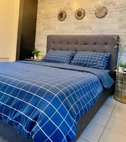 Casa De Roanne - B&B Tagaytay