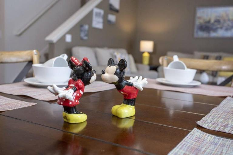 5370 INCREDIBLE 8 MINS TO DISNEY LUCAYA VILLAGE RESORT - B&B Kissimmee