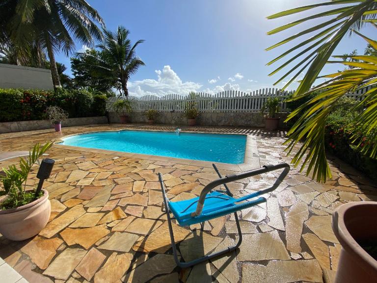 La Suite Odile Piscine appartement ou studio - B&B Le Lamentin