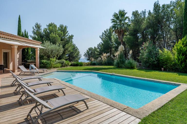 Villa Eléonore - plage à pied vue mer piscine sans vis-à-vis jardin 3600m² - Ted Home - Bed and Breakfast Saint-Cyr-sur-Mer