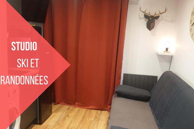 Le 211,ski et randonnée, WIFI, lave linge , ascenceur,parking gratuit - B&B Bernex