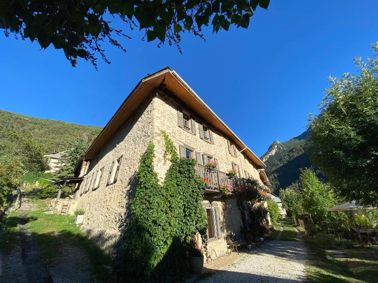 Maison d’hôtes les Méans - Ferienwohnung Molines-en-Queyras