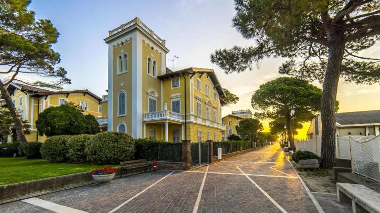 Residence Villa Marina - B&B Grado
