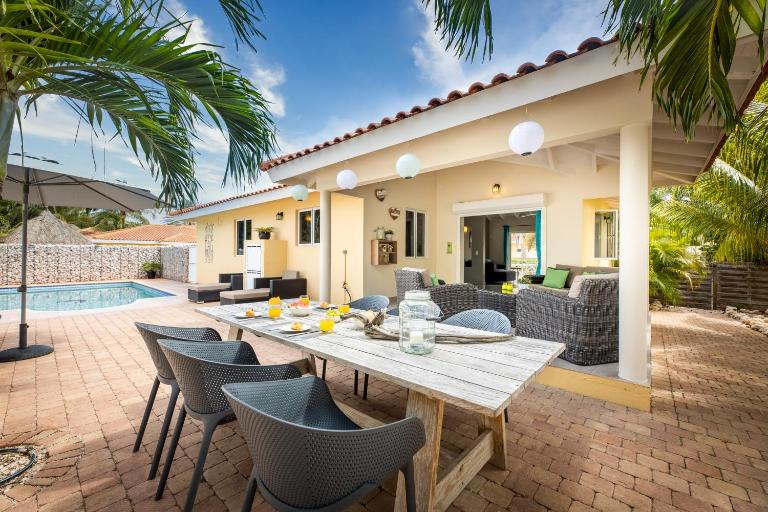 Villa Drumi Dushi - Marbella Estate - B&B Jan Thiel
