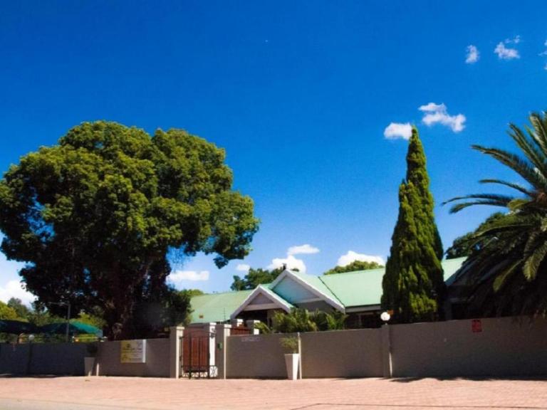 Monacco Guest house - Ferienwohnung Bronkhorstspruit
