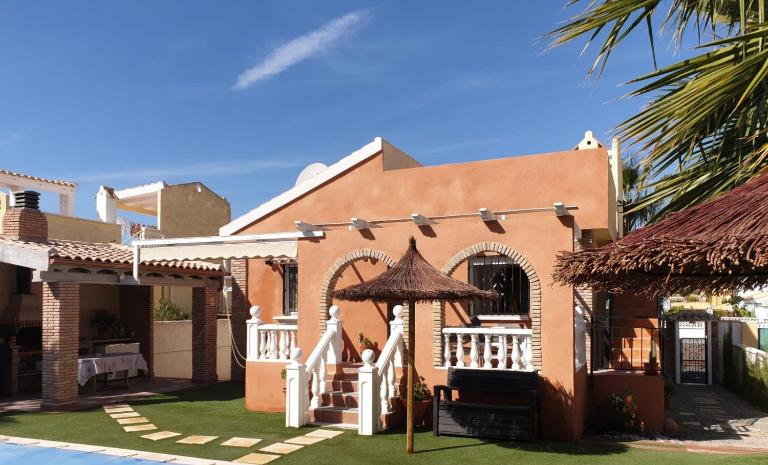 Villa Preciosa - Bed and Breakfast Camposol