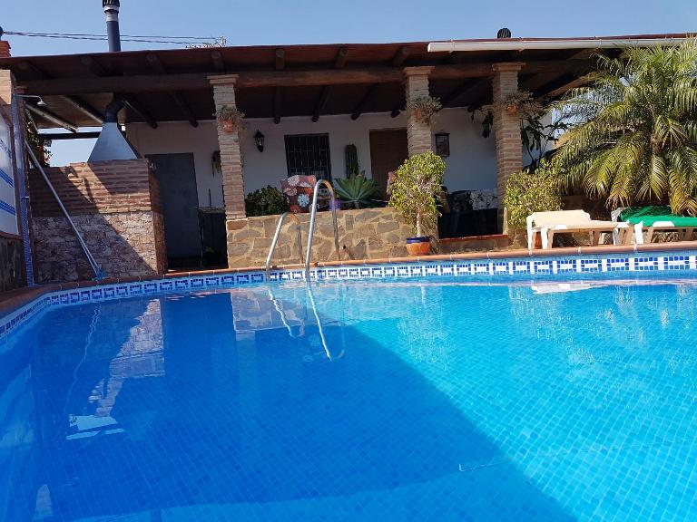 Cortijo Porroncico - B&B Nerja