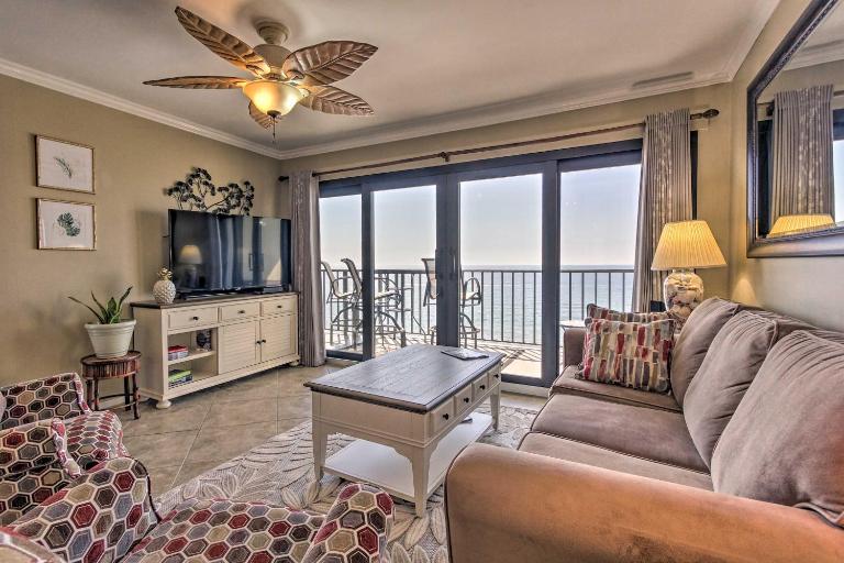 11th-Floor PCB Condo w/ Ocean View, Walk to Dining - B&B Panama City Beach