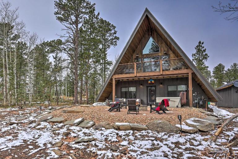 Modern Lead A-Frame w/ Hot Tub: Hike, Bike & ATV! - B&B Lead