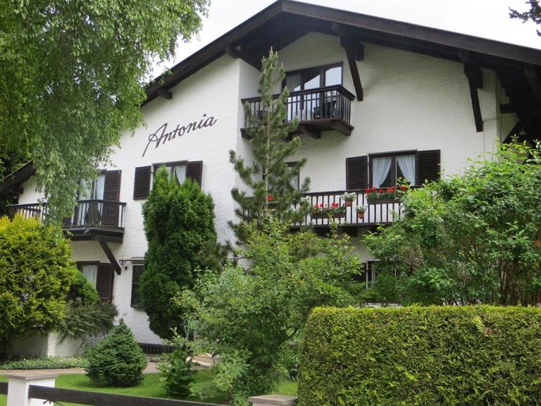 Gästehaus Antonia - Ferienwohnung Garmisch-Partenkirchen