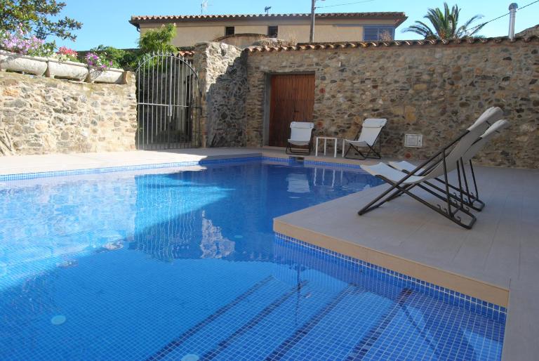 Can Garriga - B&B Garriguella