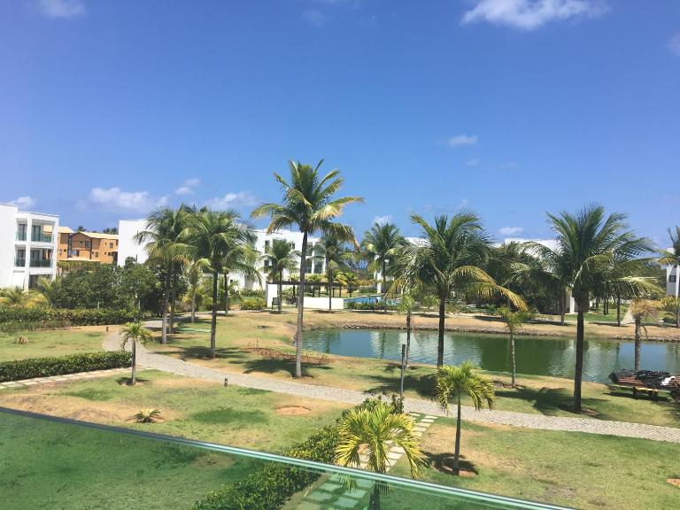 Apartamento em Condominio de Luxo - Iberostar- Praia Do Forte - B&B Praia do Forte