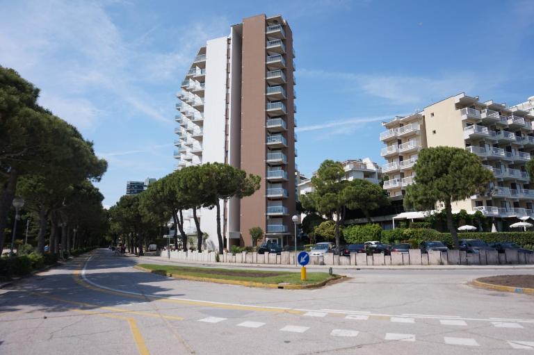 Residence Bianco Nero - Ferienwohnung Lignano