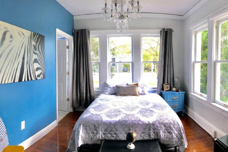 Private Suite Mins from MIA Free Parking - B&B Miami