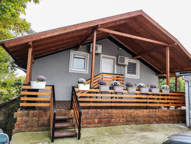 S. A. L. Prenociste - Ferienwohnung Zrenjanin