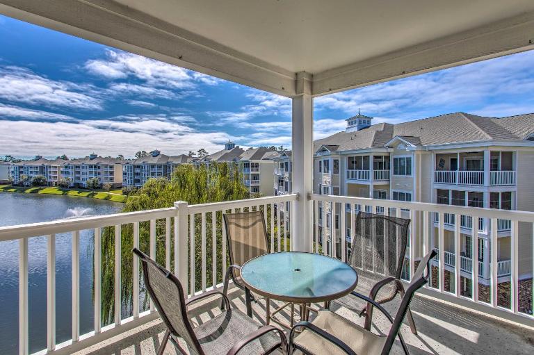 3 Mi to Beach & Golf: Resort Condo in Myrtle Beach - B&B Myrtle Beach