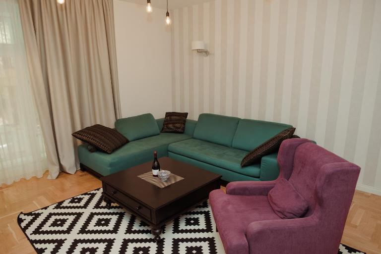 Opera 1 - B&B Subotica