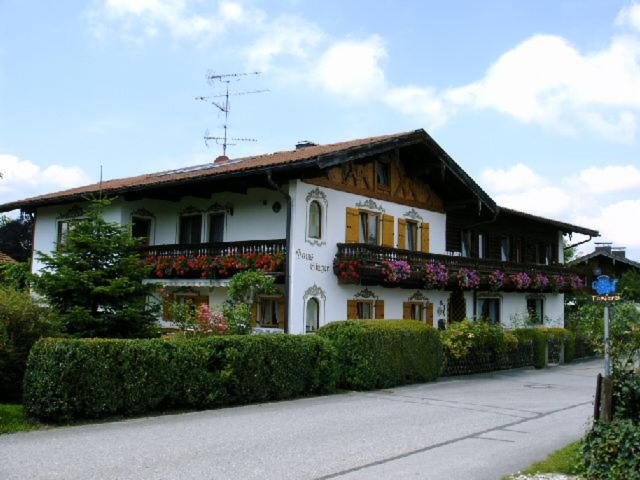 Haus Singer - B&B Bad Feilnbach