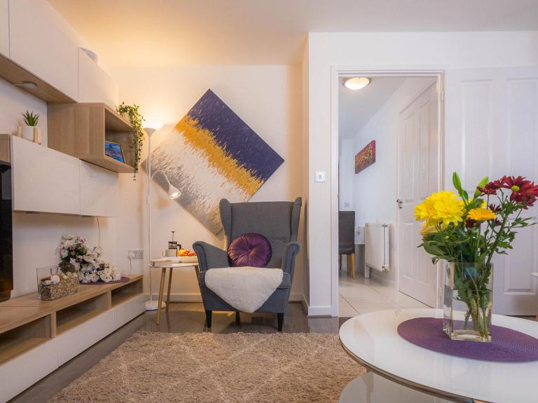 Modern 2 Bed House with Parking and Garden - Ferienwohnung Nottingham