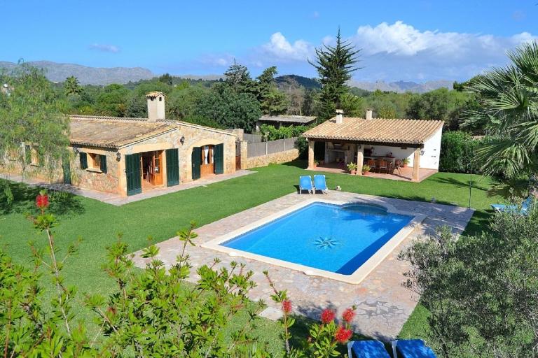041 Finca Can Roig Gran ET0309 by Mallorca Charme - B&B Pollença