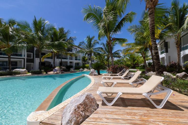 Atmospheric apartment with a beautiful view of the swimming pool - B&B Bayahíbe