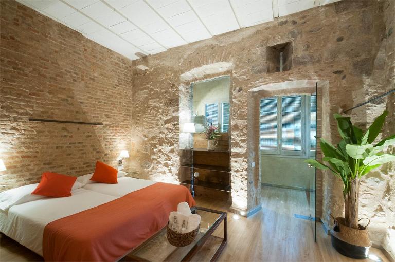 Onyar apartments Rambla de la llibertat 27 - Chambres d'hôtes Gérone