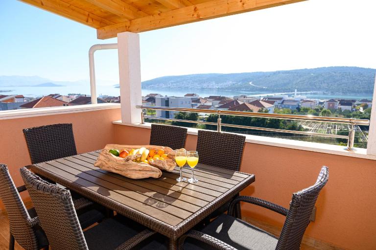 LoNi - B&B Trogir