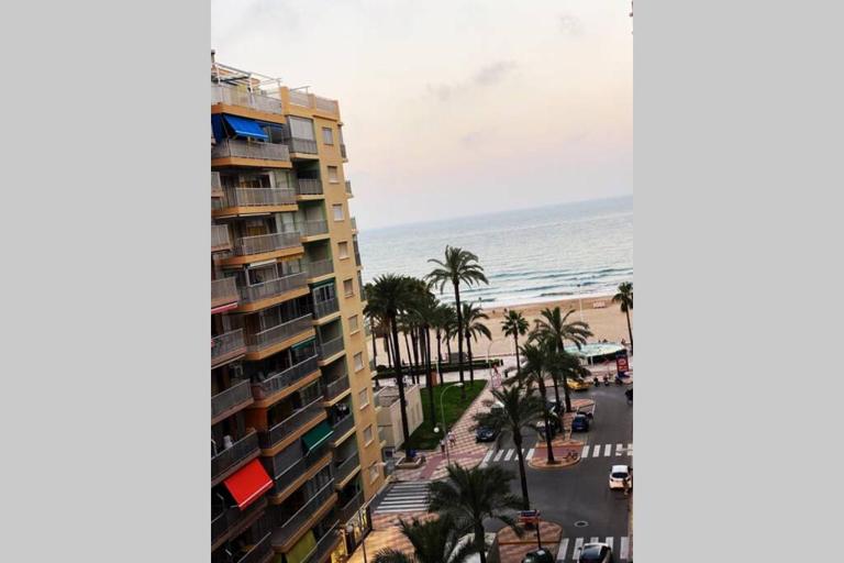 150m2 Con vistas al Mar y al Castillo de Cullera - B&B Cullera