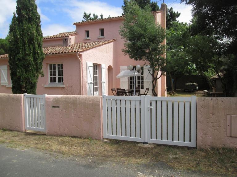 la villa rose - B&B Saint-Trojan-les-Bains