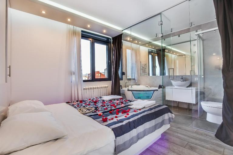 Luxury Boutique City Center Apartments - B&B Belgrado