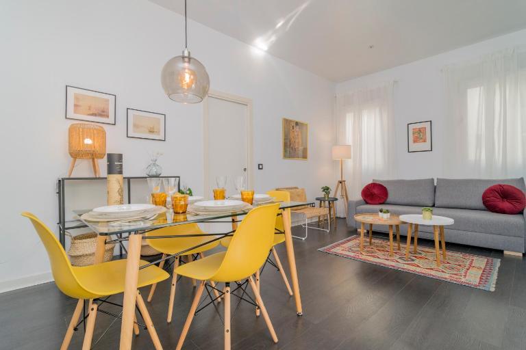 Stylish Apartment in the Center of Madrid - B&B Madrid