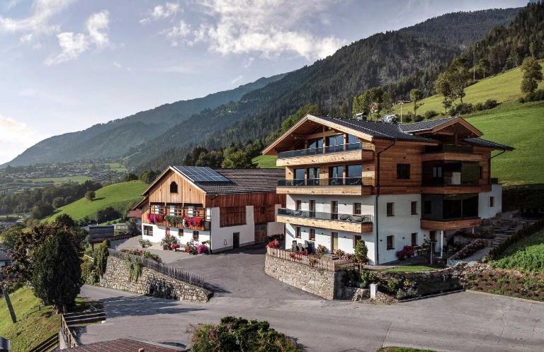 Sporerhof Dolomitenlogen - B&B Obergaimberg