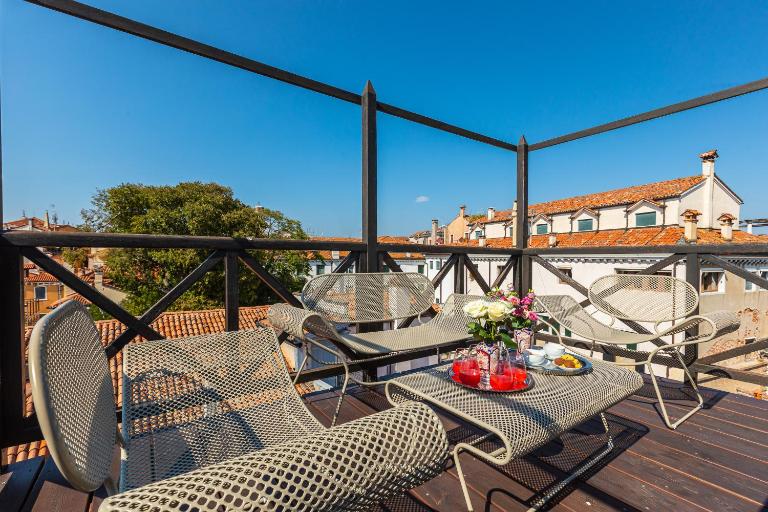 Ca' Della Luce Terrace in San Marco - B&B Venice