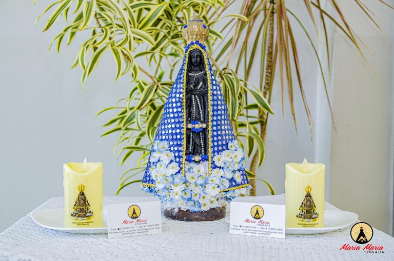 Pousada Maria Maria Próximo ao Santuário Nacional - Chambres d'hôtes Aparecida