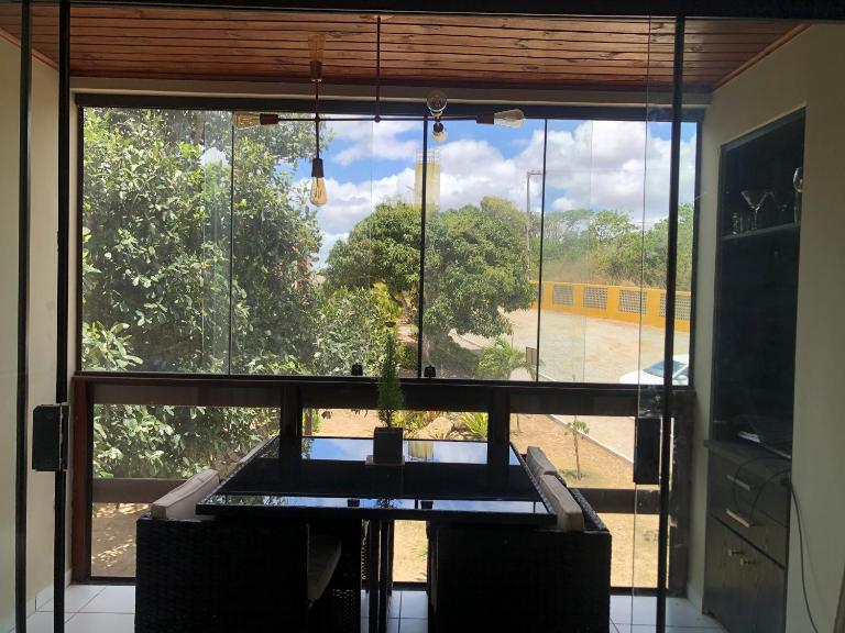 Flat no Condomínio Paraíso Serra Negra - A 200m da Bodega de Véio - Ferienwohnung Bezerros