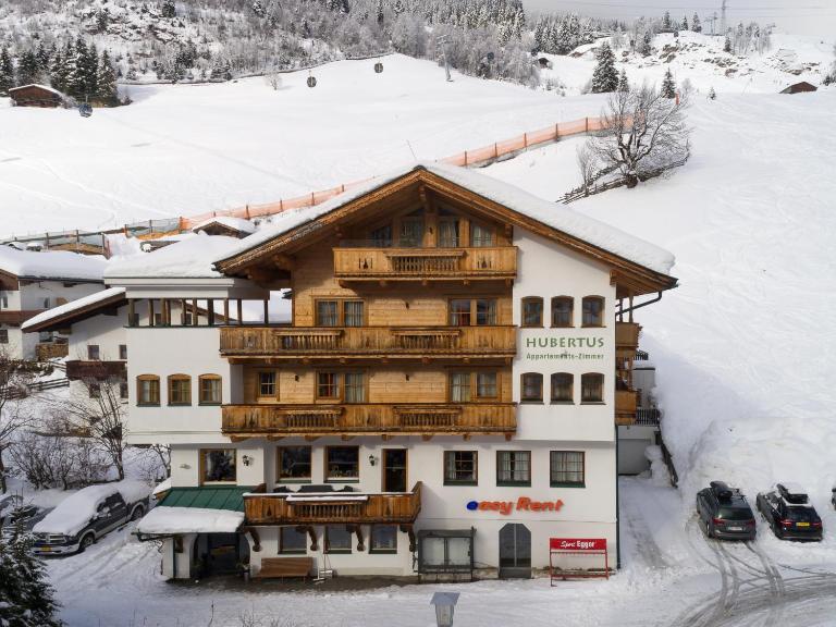 Hubertushof Ferienwohnungen - B&B Gerlos