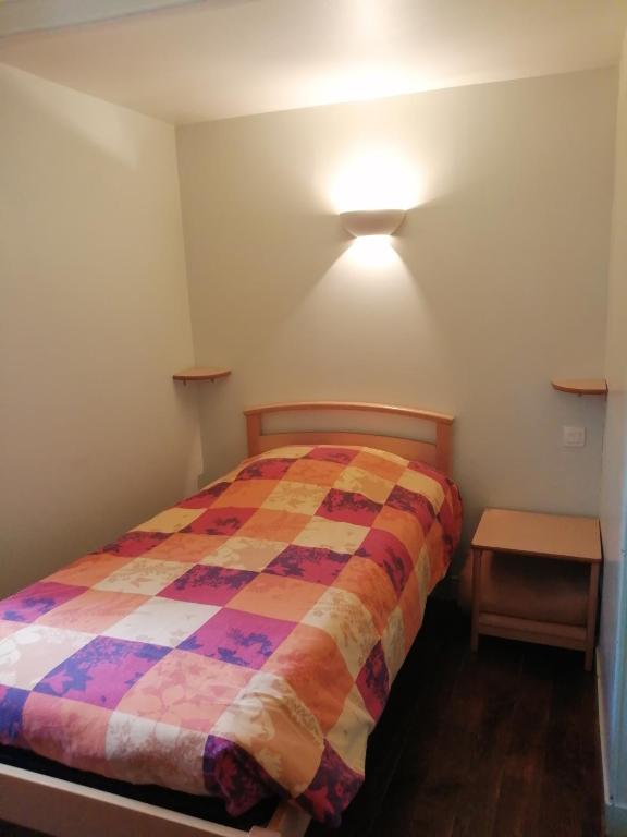 Château du Bourg - B&B Saint-Denis-de-Gastines
