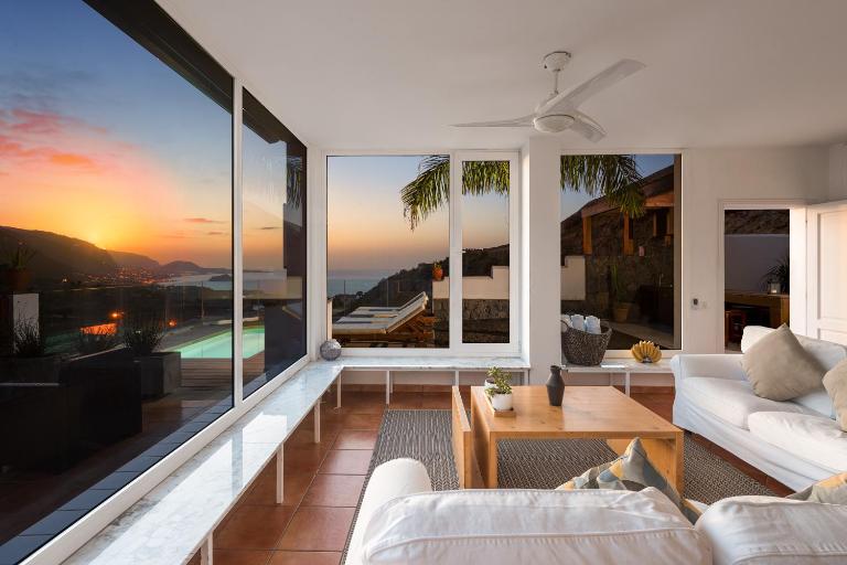 Superior A: private pool & concierge - B&B Icod de los Vinos