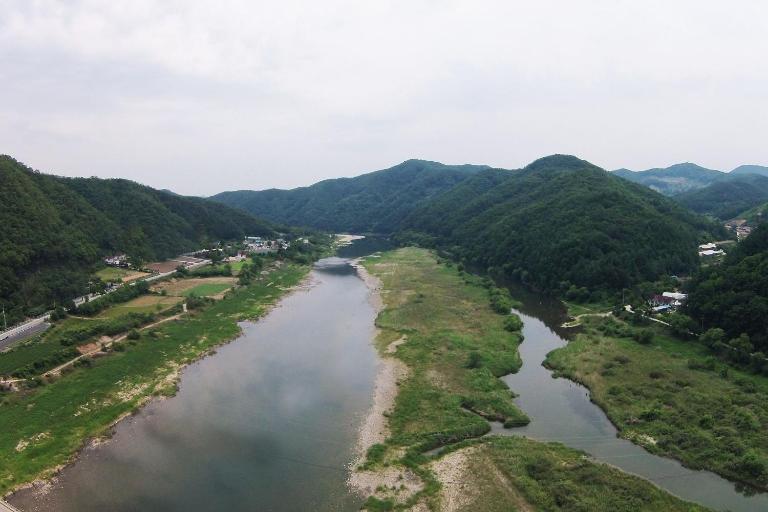 Forest of Color Pension - B&B Hongch’ŏn