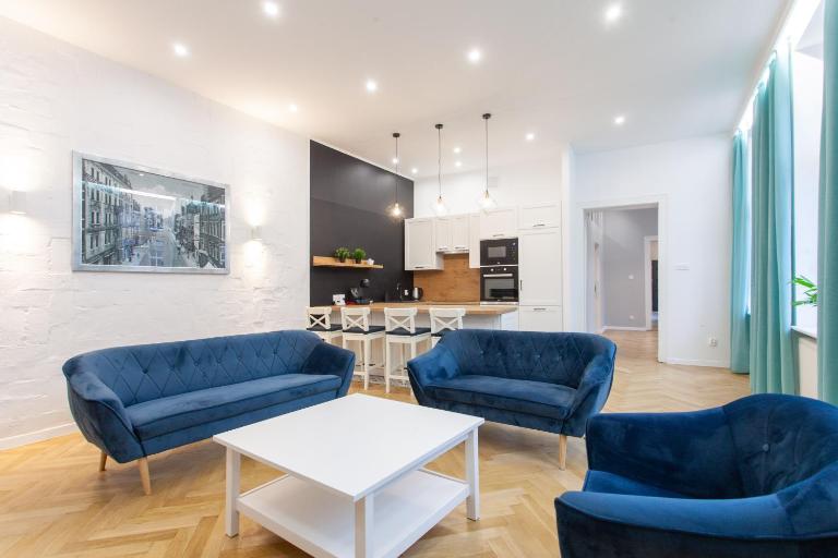 Victoria Apartment - Bed and Breakfast Gliwice